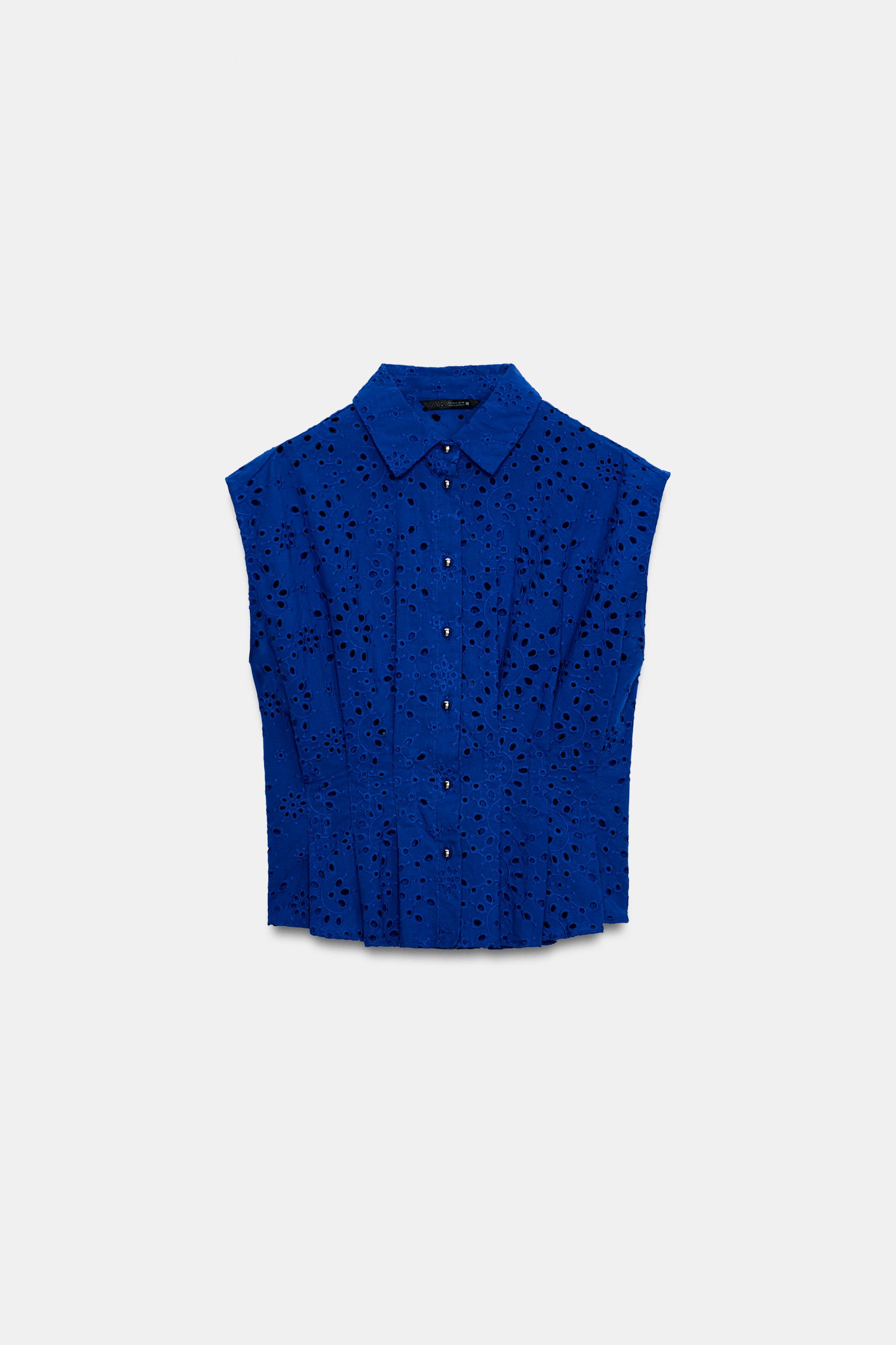 EMBROIDERED EYELET TOP